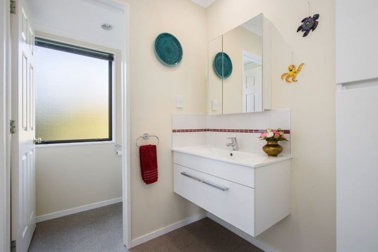 Photo of property in 39 Hamurana Road, Omokoroa, 3114