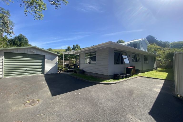 Photo of property in 4a Kokako Place, Taradale, Napier, 4112