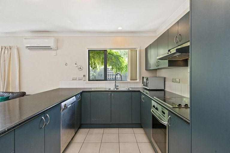 Photo of property in 3 Saint Clair Close, Harewood, Christchurch, 8051