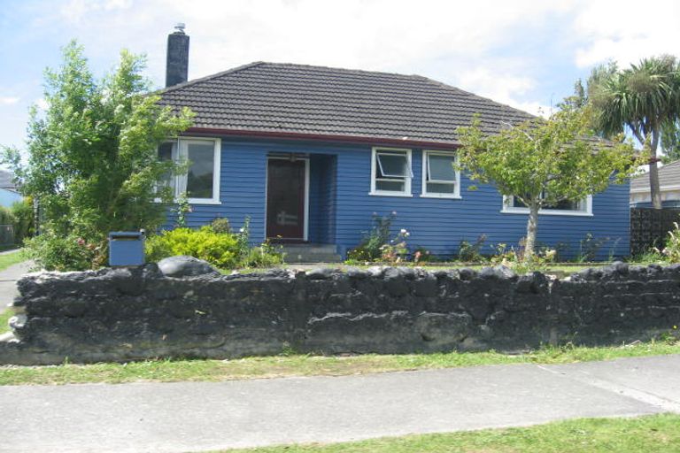 Photo of property in 11 Wilson Street, Pahiatua, 4910