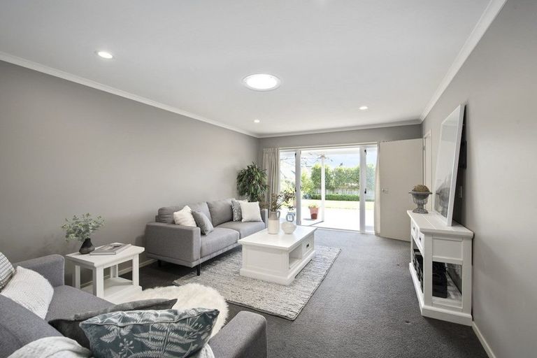 Photo of property in 55 Regent Drive, Paraparaumu Beach, Paraparaumu, 5032