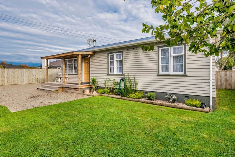 Photo of property in 175 Queen Street West, Levin, 5510