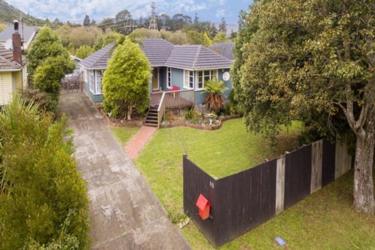Photo of property in 45 Black Beech Street, Birchville, Upper Hutt, 5018