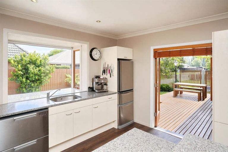 Photo of property in 41 Claridges Road, Casebrook, Christchurch, 8051