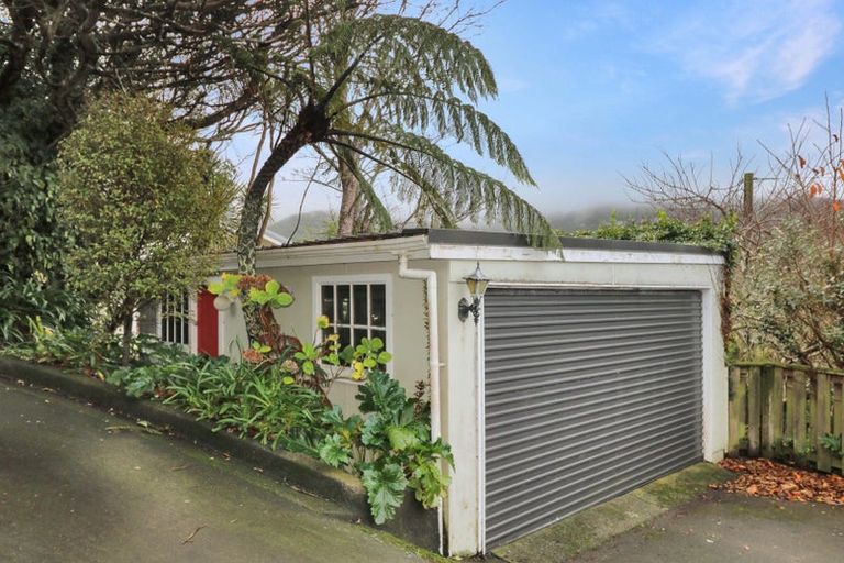 Photo of property in 16 Kenya Street, Ngaio, Wellington, 6035