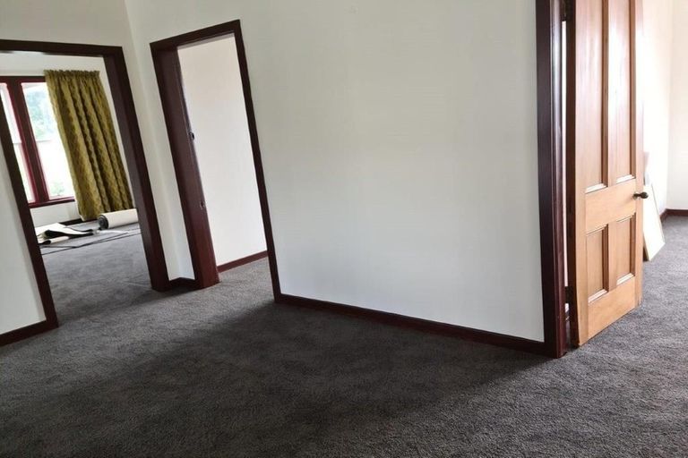 Photo of property in 21b Tinakori Road, Thorndon, Wellington, 6011