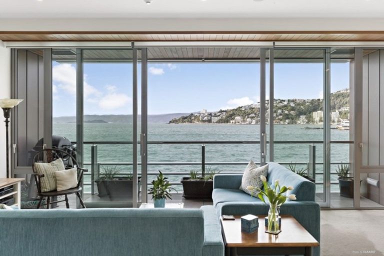 Photo of property in Clyde Quay Wharf, 1a/3 Clyde Quay Wharf, Te Aro, Wellington, 6011