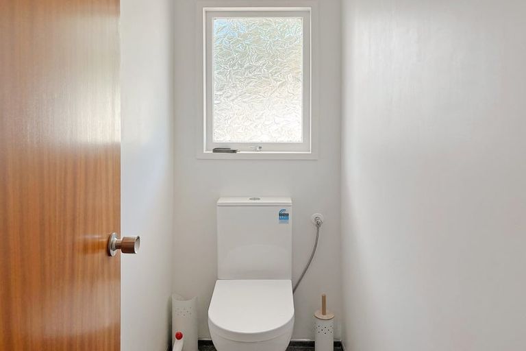 Photo of property in 1/3 Rangitoto View Road, Cockle Bay, Auckland, 2014