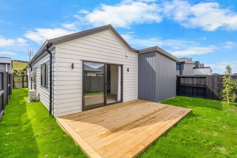 Photo of property in 64 Overton Street, Rototuna North, 3210