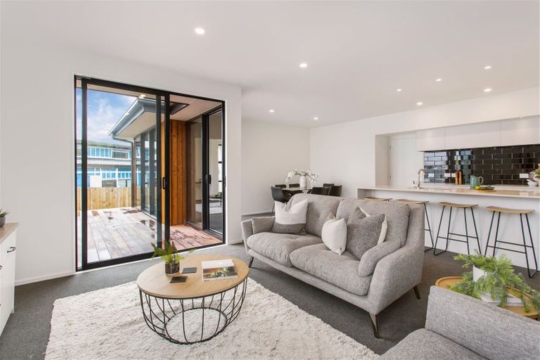 Photo of property in 4 Barnfields Close, Halswell, Christchurch, 8025