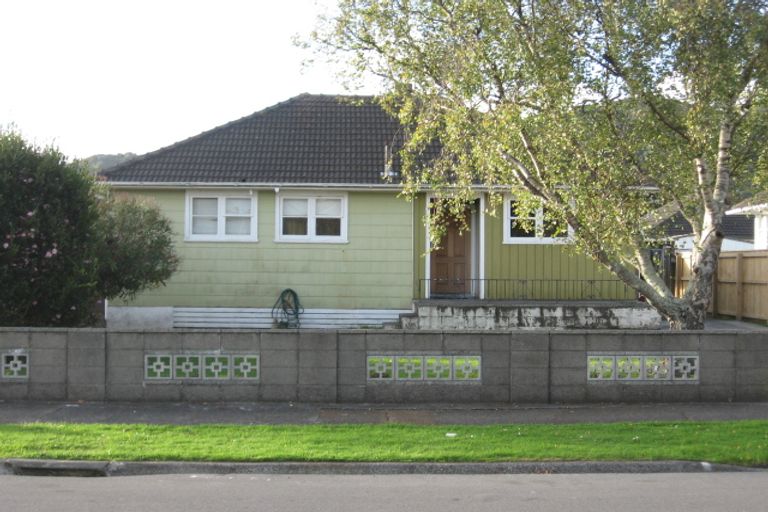 Photo of property in 7 Butler Street, Naenae, Lower Hutt, 5011