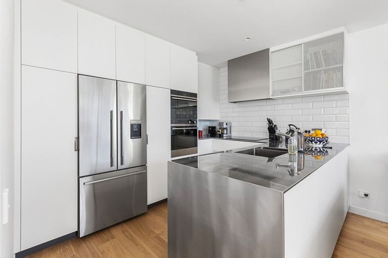 Photo of property in St Pauls Apartments, 112/43 Mulgrave Street, Thorndon, Wellington, 6011