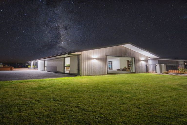 Photo of property in 8 Carran Court, Te Anau, 9679