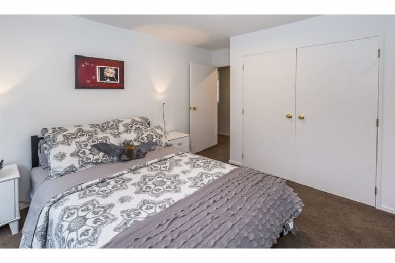 Photo of property in 10 Haineswood Lane, Sockburn, Christchurch, 8042