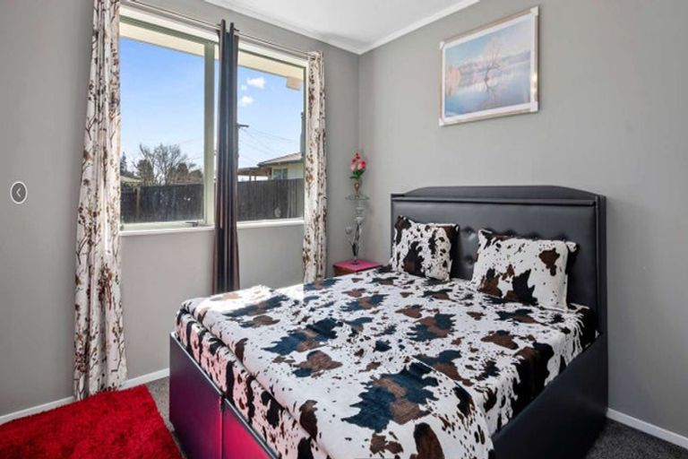 Photo of property in 9a Puweto Street, Selwyn Heights, Rotorua, 3015