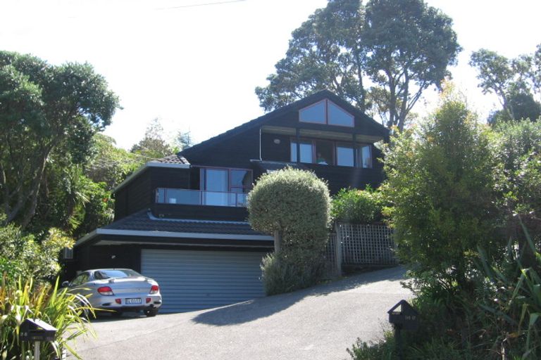 Photo of property in 2/98 Churchill Road, Murrays Bay, Auckland, 0630