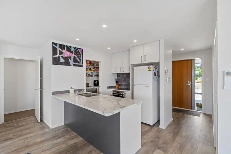 Photo of property in 19 Fairview Street, Tirau, 3410