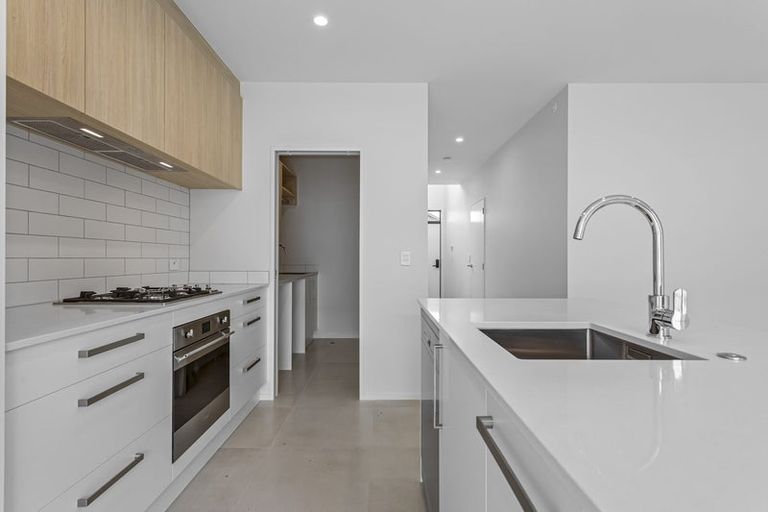 Photo of property in 105 Nganui Avenue, Takanini, Auckland, 2112