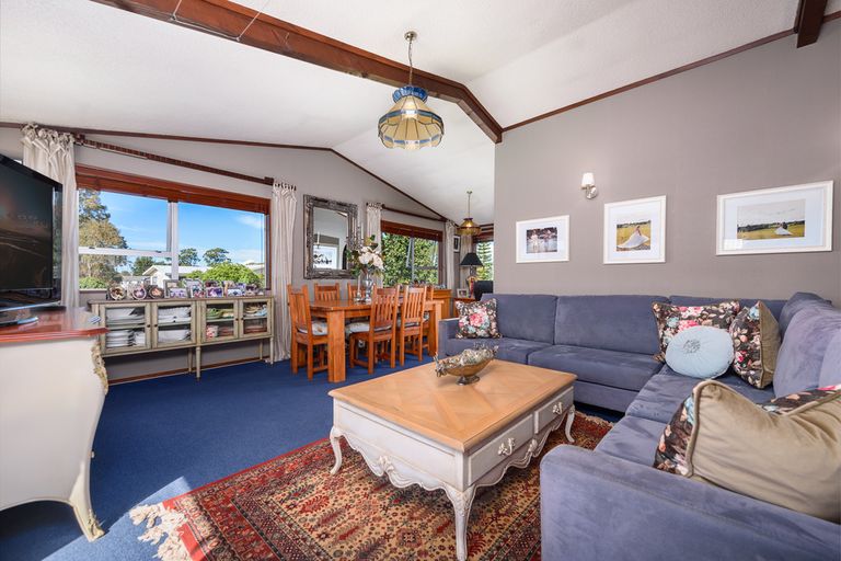 Photo of property in 9 Bayview Street, Te Puke, 3119