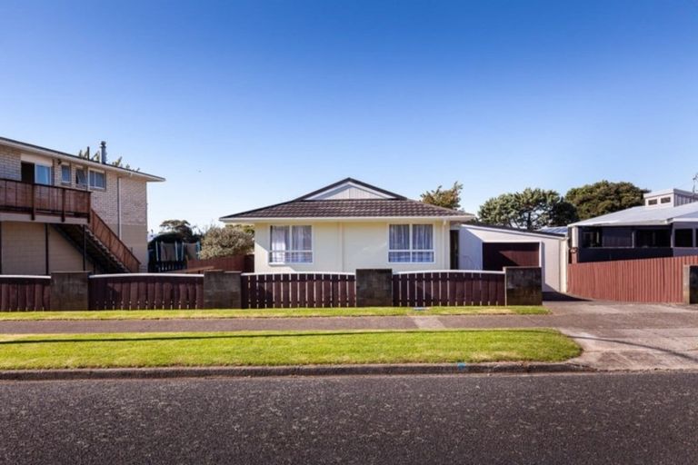 Photo of property in 34 Smeaton Road, Bell Block, New Plymouth, 4312