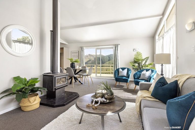 Photo of property in 5 Columbia Way, Kingston, Wellington, 6021