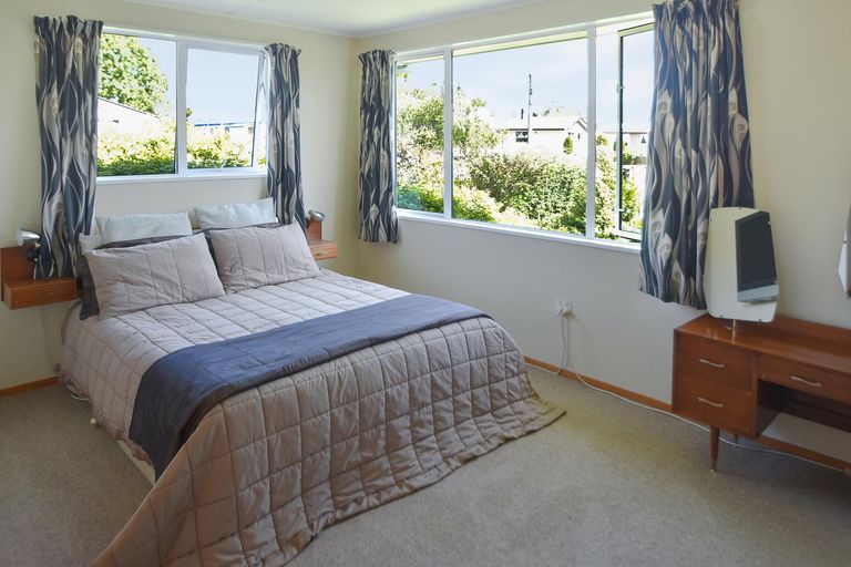 Photo of property in 21 Omahau Crescent, Twizel, 7901