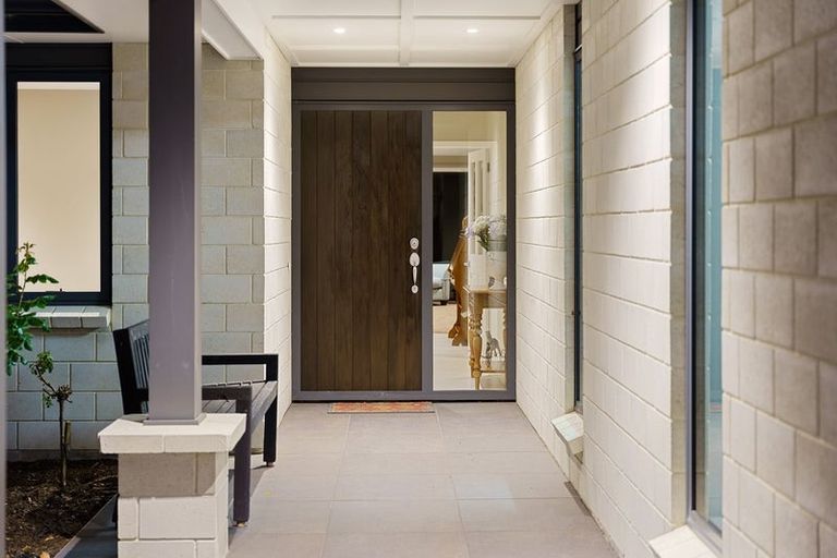 Photo of property in 36 Titoki Road, Waikanae Beach, Waikanae, 5036