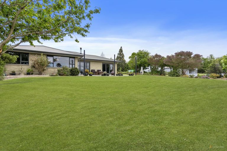 Photo of property in 964 Rolling Ridges Road, Levels Valley, Timaru, 7975