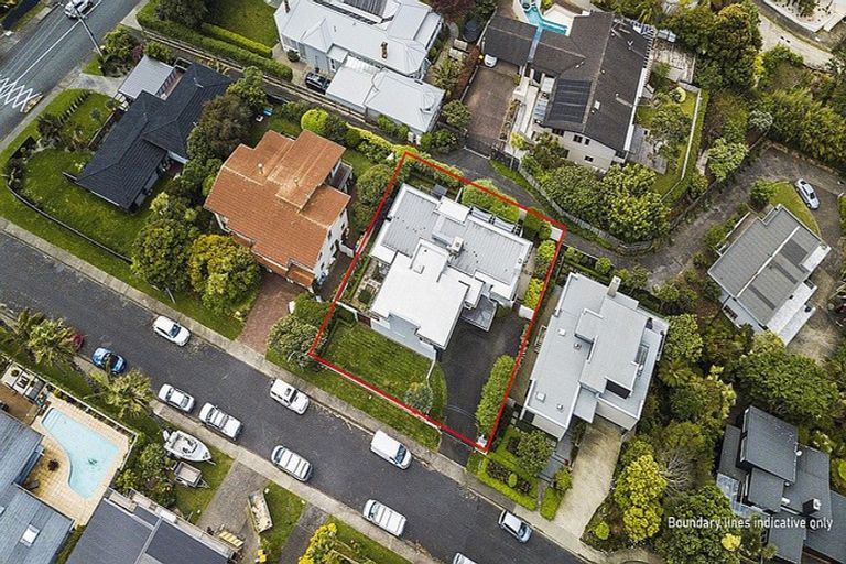 Photo of property in 5 Peregrine Place, Birkenhead, Auckland, 0626