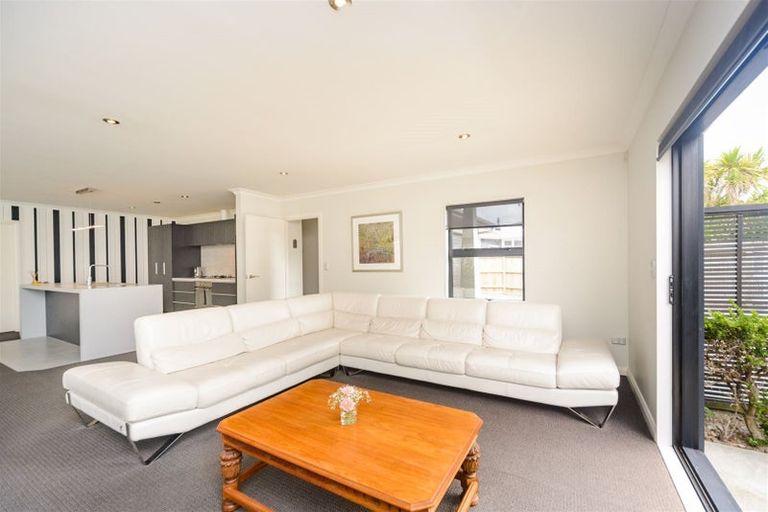 Photo of property in 12a Conway Place, Terrace End, Palmerston North, 4410