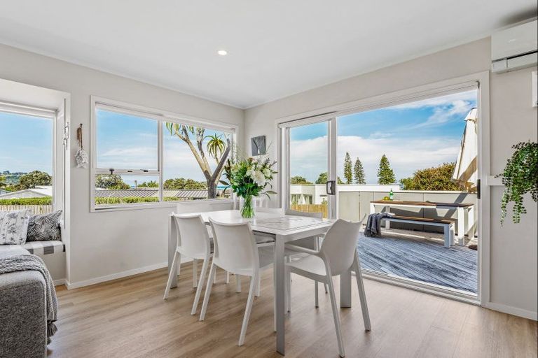 Photo of property in 7 Thistle Terrace, Omaha, 0986