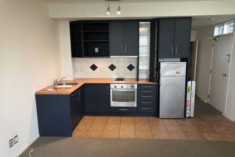 Photo of property in 139/2 Armoy Drive, East Tamaki, Auckland, 2016