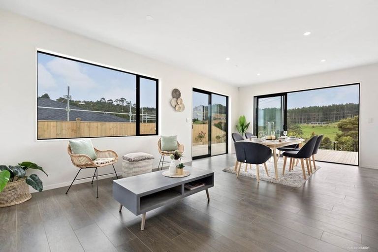 Photo of property in 20 Jeroboam Loop, Kumeu, 0810