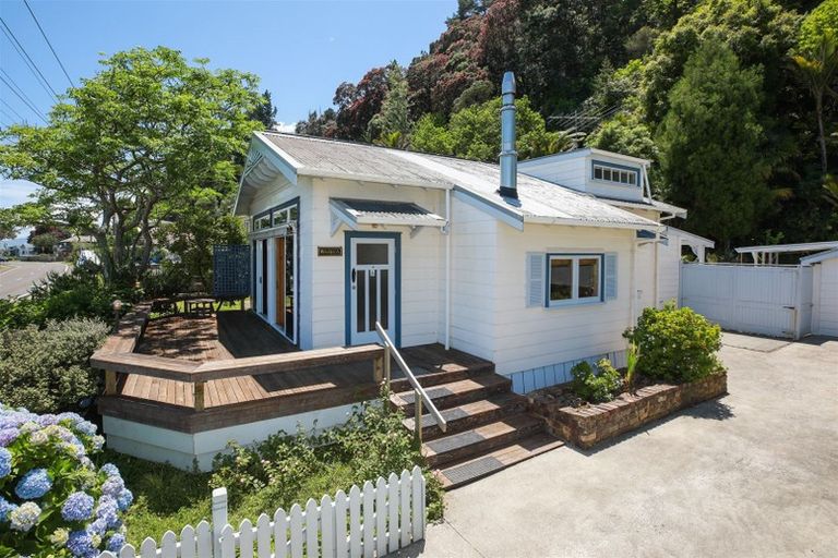 Photo of property in 342 Thames Coast Sh25 Road, Thornton Bay, Thames, 3575