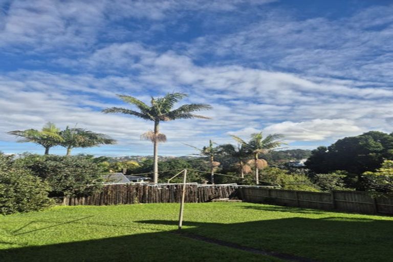 Photo of property in 24 Palmerston Road, Birkenhead, Auckland, 0626