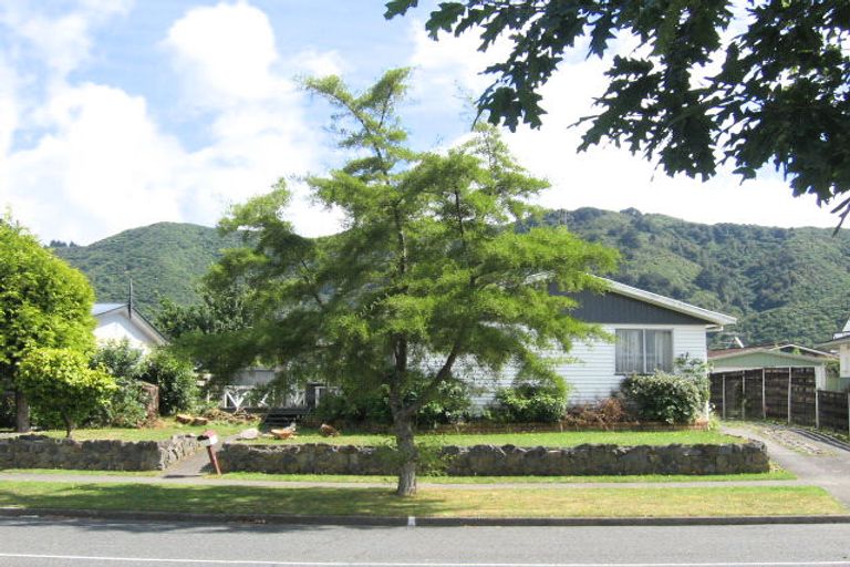 Photo of property in 85 California Drive, Totara Park, Upper Hutt, 5018