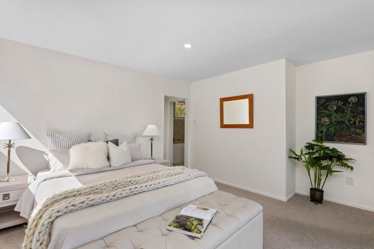 Photo of property in 831 Cashmere Road, Halswell, Christchurch, 8025