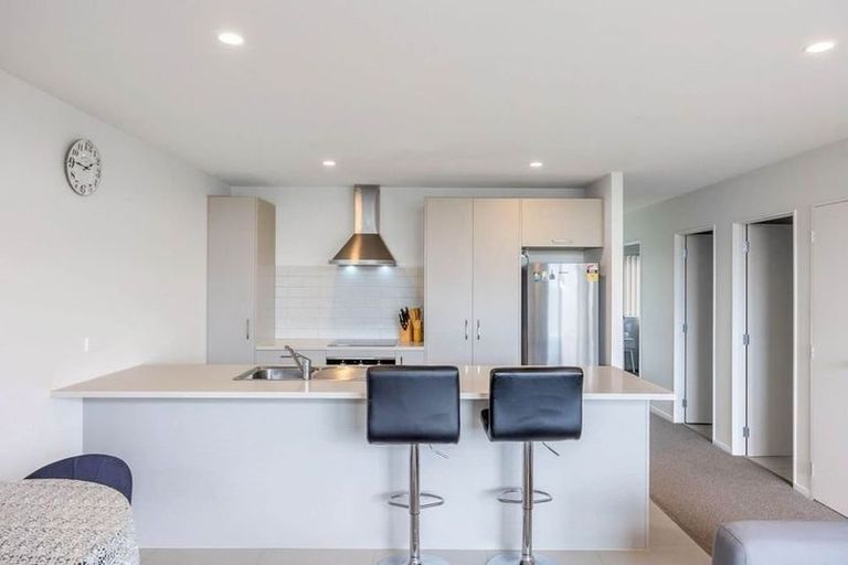 Photo of property in 3 Kapuarangi Lane, Papakura, 2110