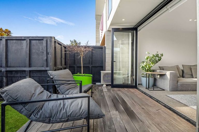 Photo of property in 7/11 Hinemoa Street, Spreydon, Christchurch, 8024