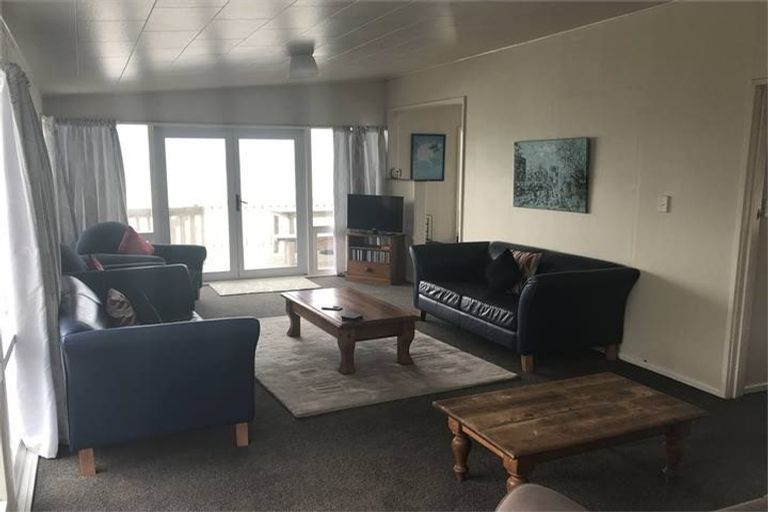 Photo of property in 41 Clifton Road, Haumoana, 4102