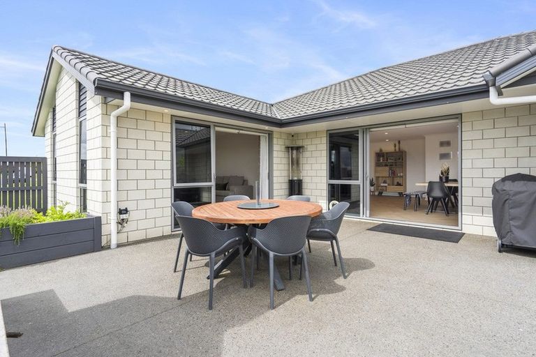 Photo of property in 49 Jarrett Terrace, Leamington, Cambridge, 3432