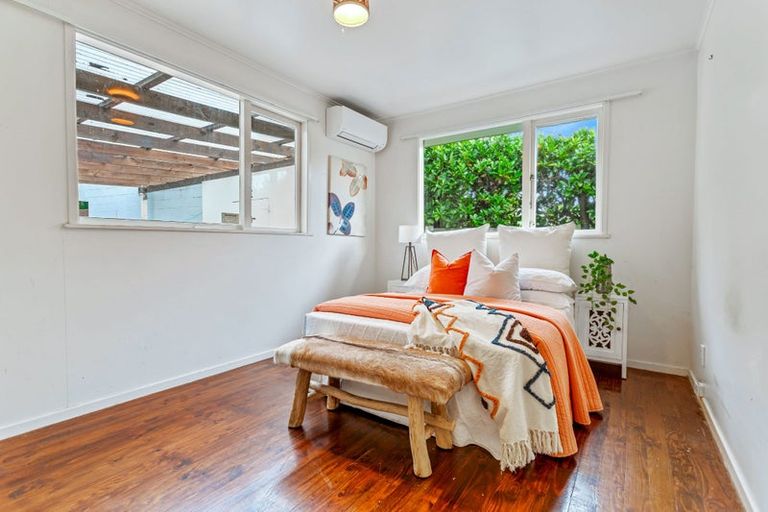 Photo of property in 26 Edwin Mitchelson Road, Muriwai, Waimauku, 0881