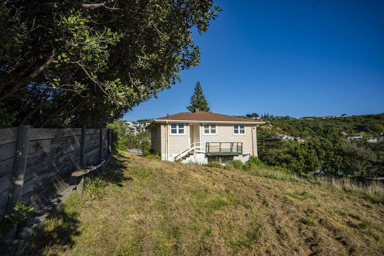 Photo of property in 33 Matatiro Street, Titahi Bay, Porirua, 5022