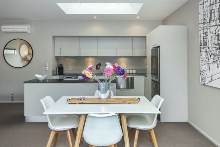 Photo of property in 38 Rhodes Street, Merivale, Christchurch, 8014