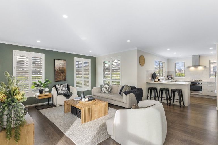 Photo of property in 51 Kopuru Road, Whenuapai, Auckland, 0618