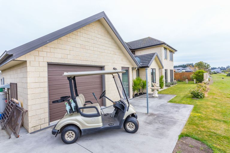 Photo of property in 540 Bower Avenue, Parklands, Christchurch, 8083