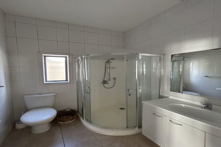 Photo of property in 96 Derwent Street, Island Bay, Wellington, 6023