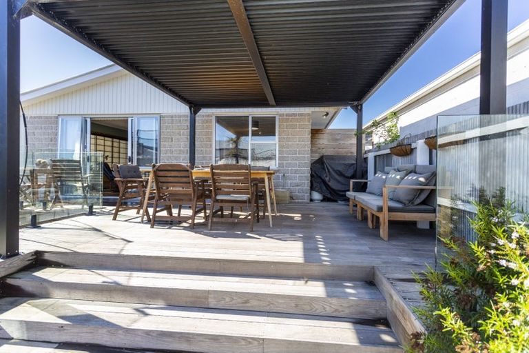 Photo of property in 8 Gow Place, Woolston, Christchurch, 8062