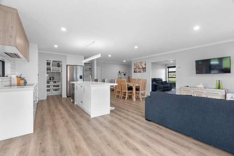 Photo of property in 107 Wairau Drive, Tikipunga, Whangarei, 0112