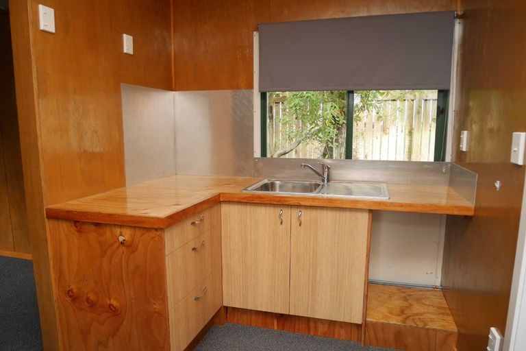 Photo of property in 84 Ruapehu Street, Paraparaumu, 5032